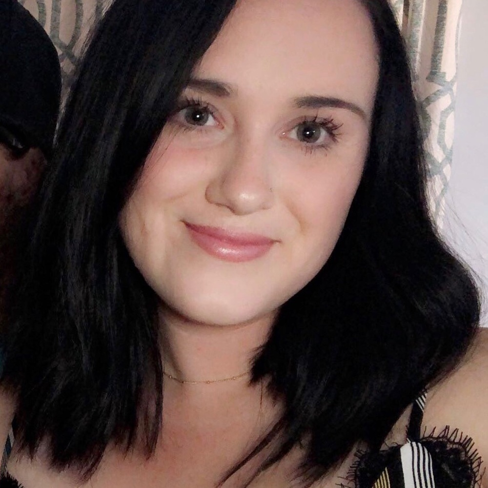Meet your Posher, Lauren